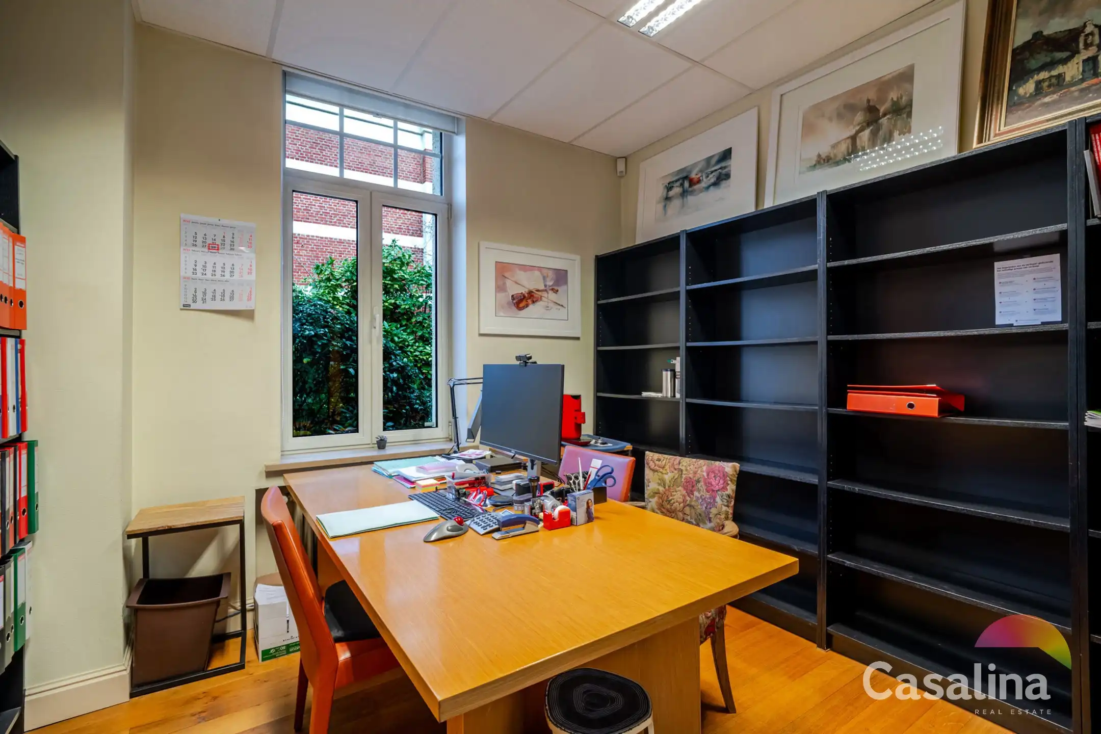 Kantoorgebouw met appartement & parkeerplaatsen  ±535m² foto 9