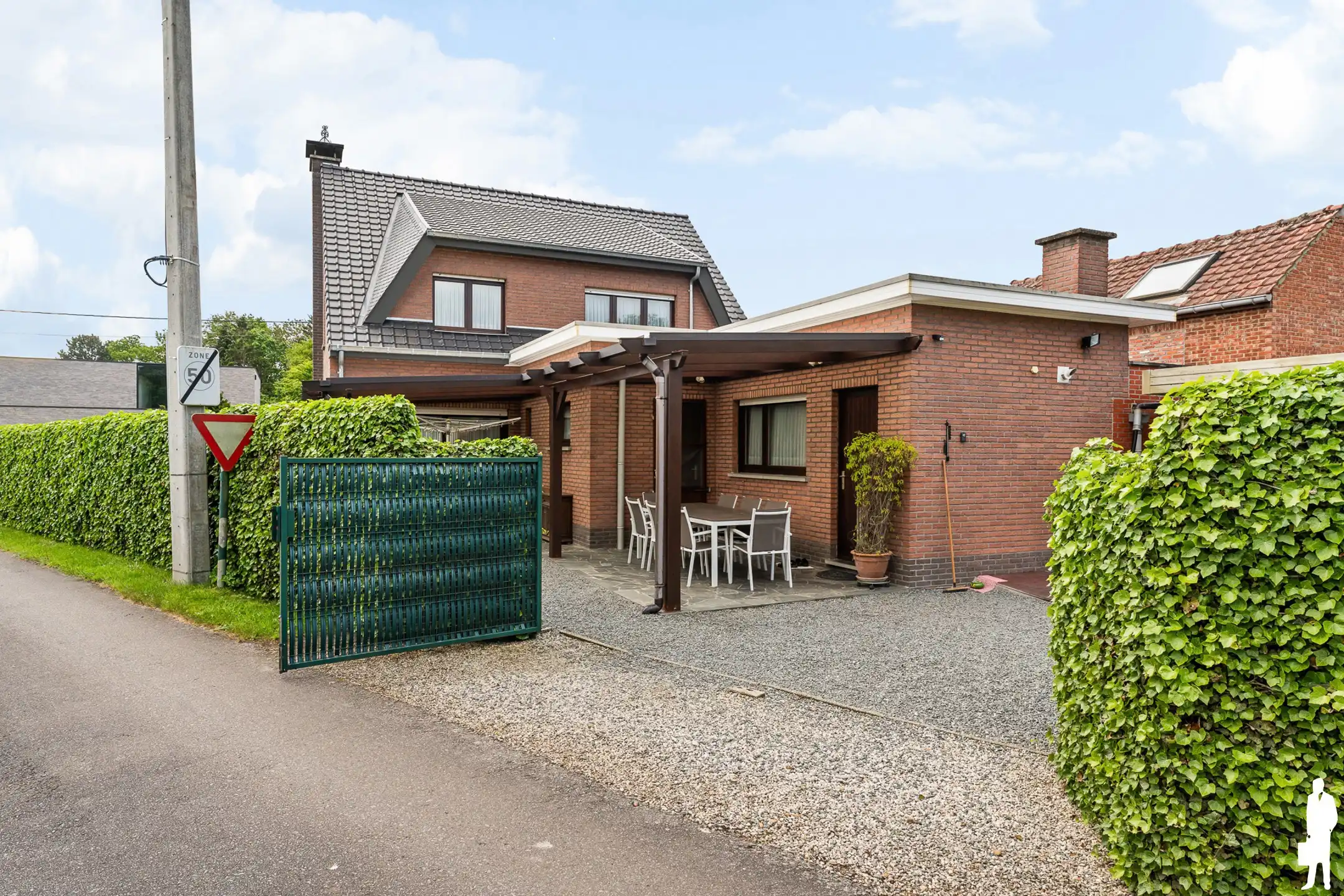 Instapklare woning met 4 SLK - garage en tuin te Bonheiden. foto 24