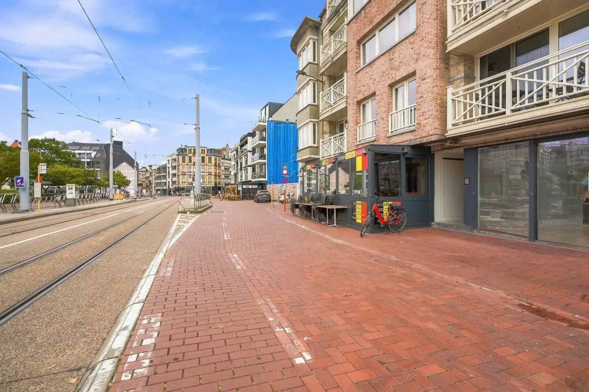 GESLOTEN GARAGE / JACHTHAVEN - CENTRUM foto 10