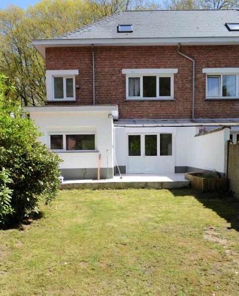 Gezellige woning met mooie tuin foto 15