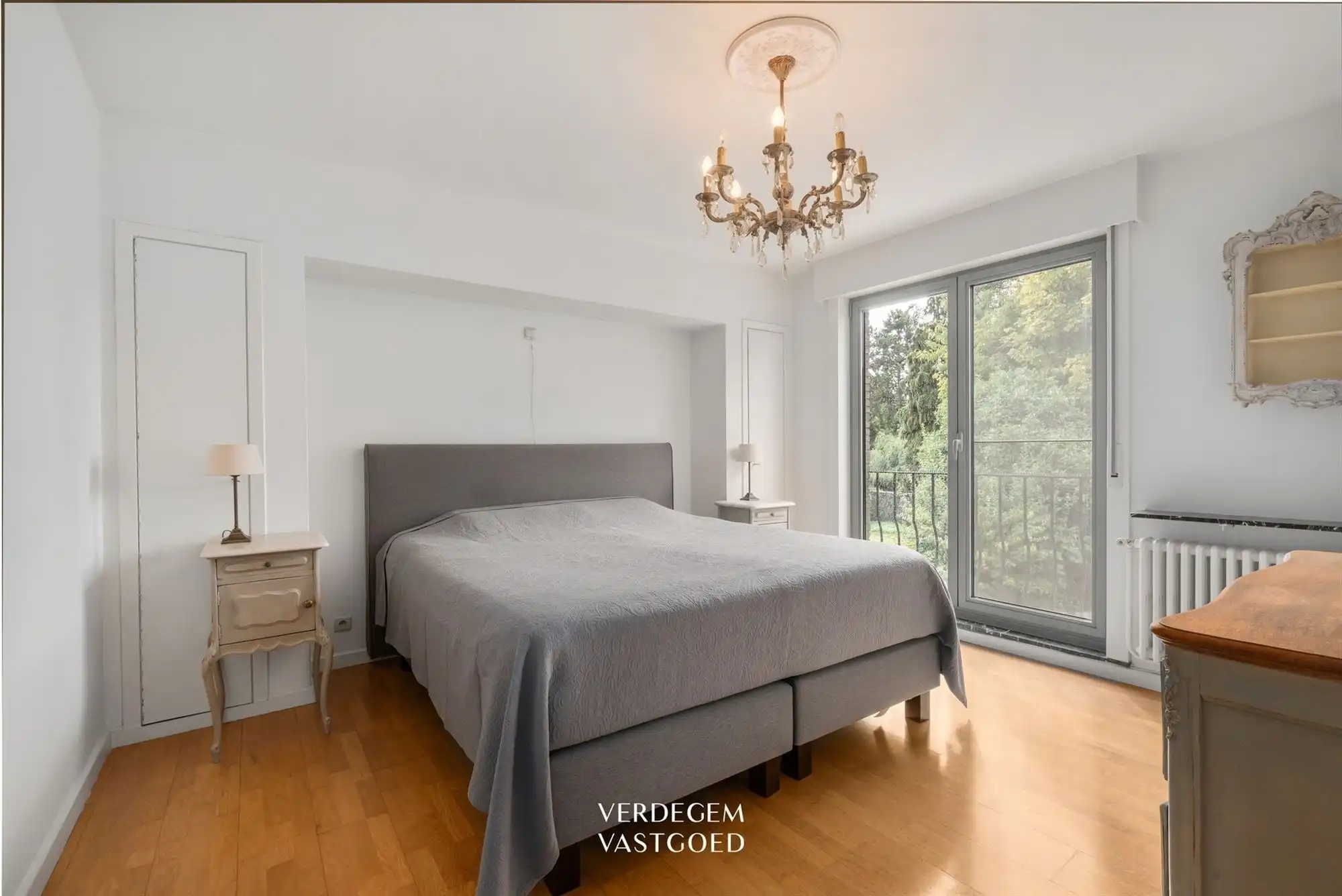 Prachtige villa met 5 slaapkamers en heerlijke tuin foto 11
