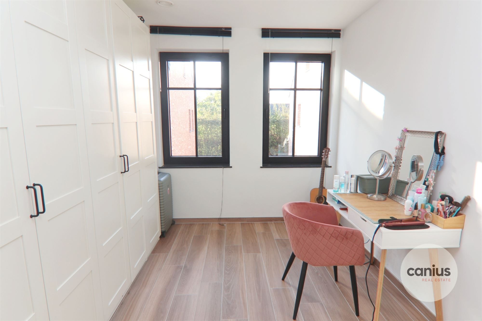 LANDELIJKE HOB MET 3 SLKS foto 11