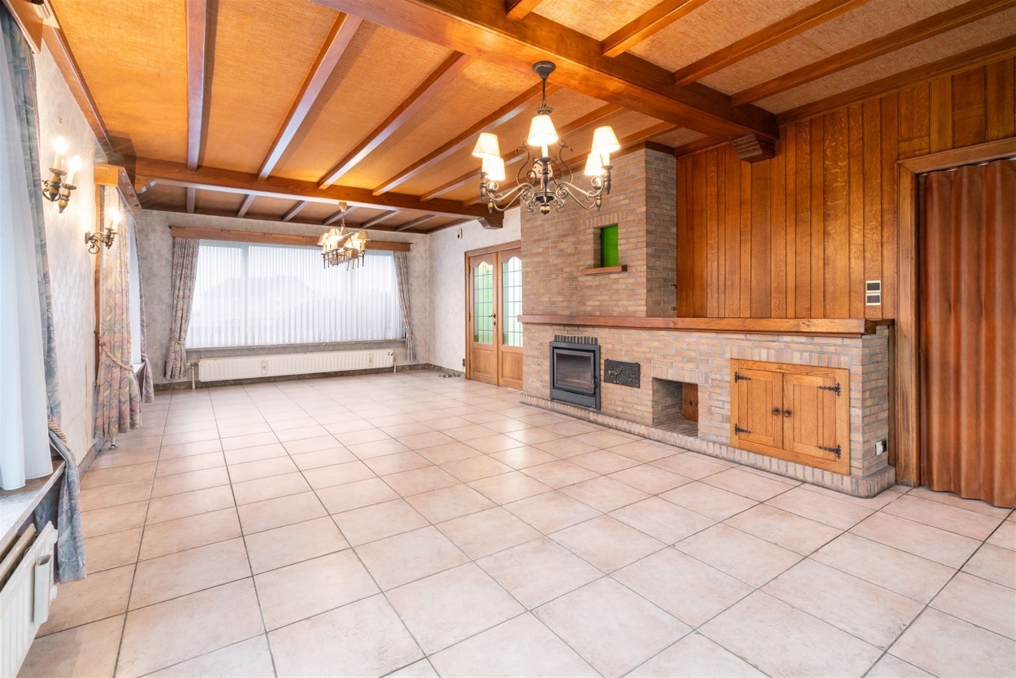 TE RENOVEREN karaktervolle VILLA op een perceel van 1.431m² foto 7