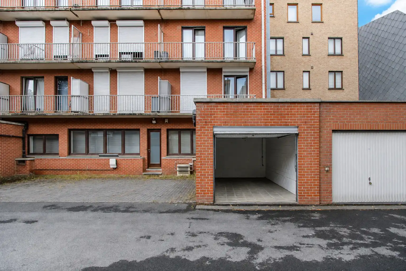 garagebox op gelijkvloers niveau te huur  te Knokke Van Bunnenlaan - Zoutelaan  foto 6