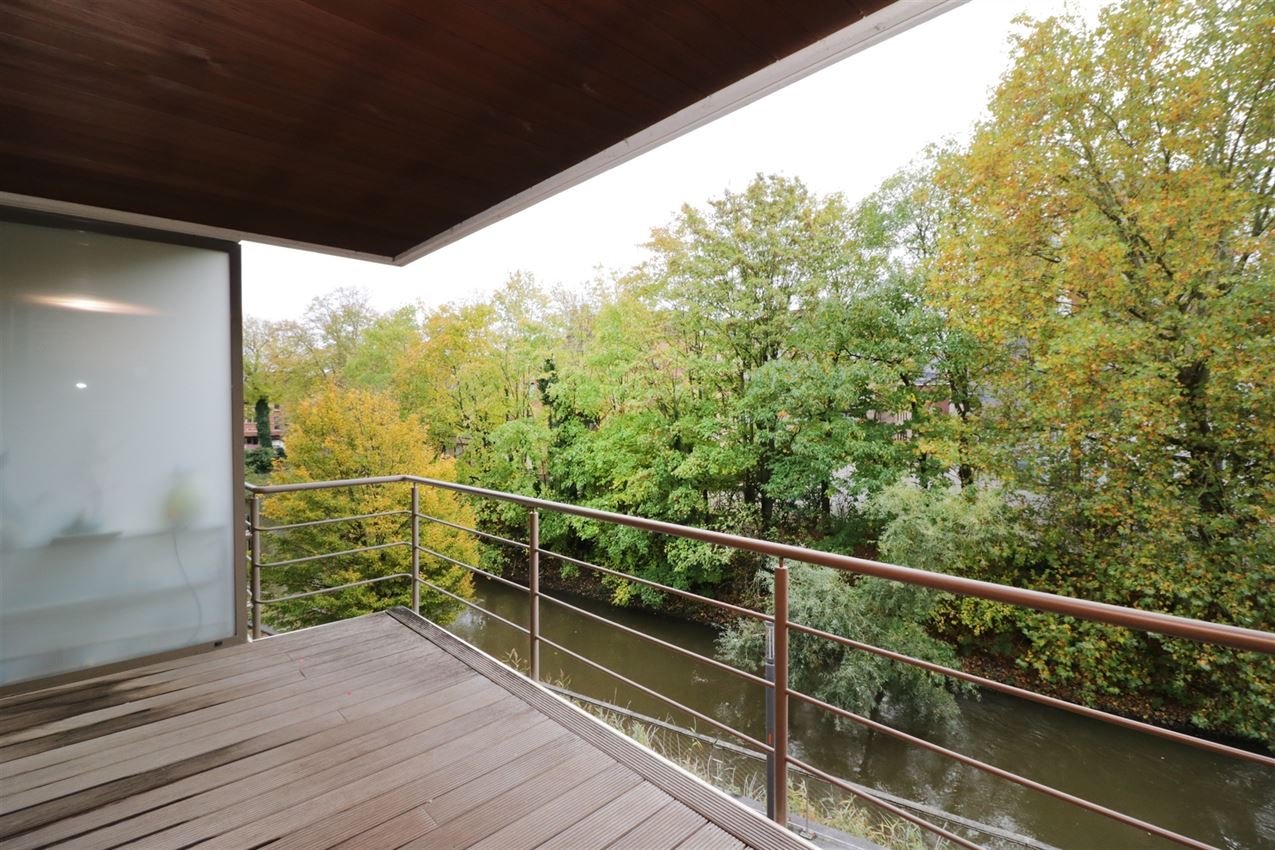 Appartement met 2 slpk., autostaanplaats en terras in centrum Aarschot foto 50