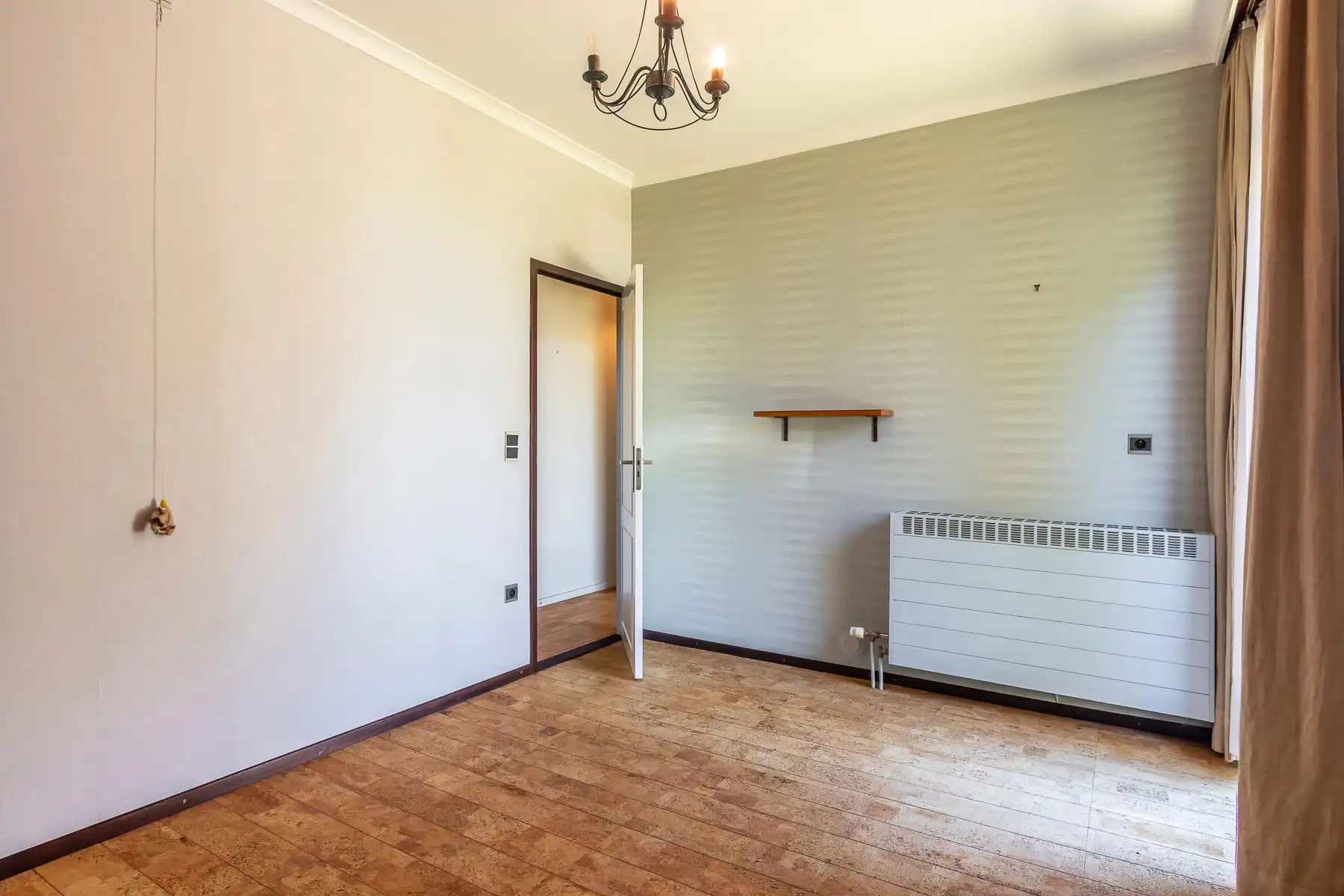 Charmante gelijkvloers woning met 3 kamers, inpandige garage en zonnige tuin foto 19