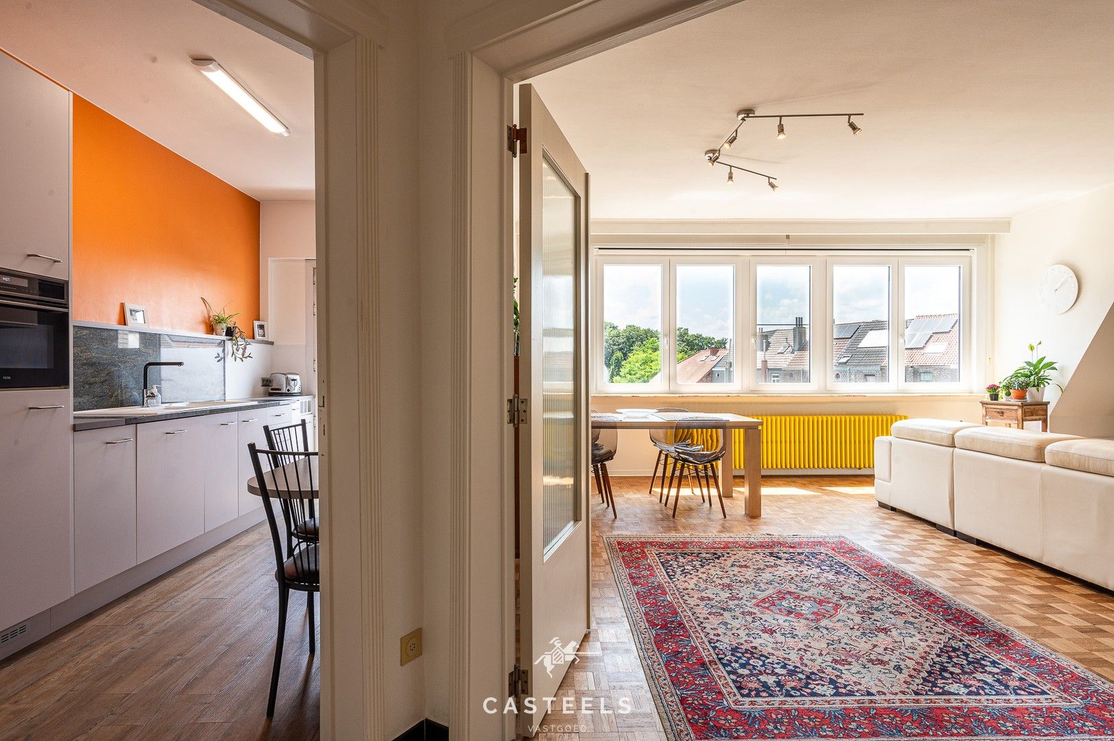 Stijlvol appartement met terras in Gent te koop foto 10