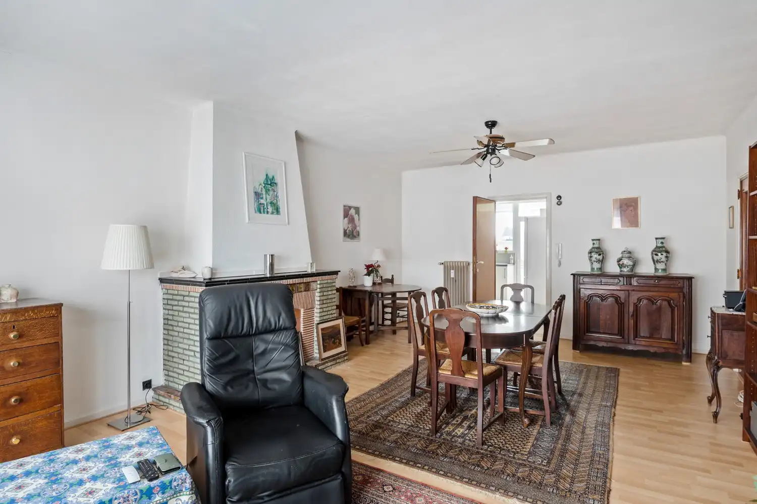 Appartement met 2 slaapkamers & garagebox op toplocatie te Lier foto 7