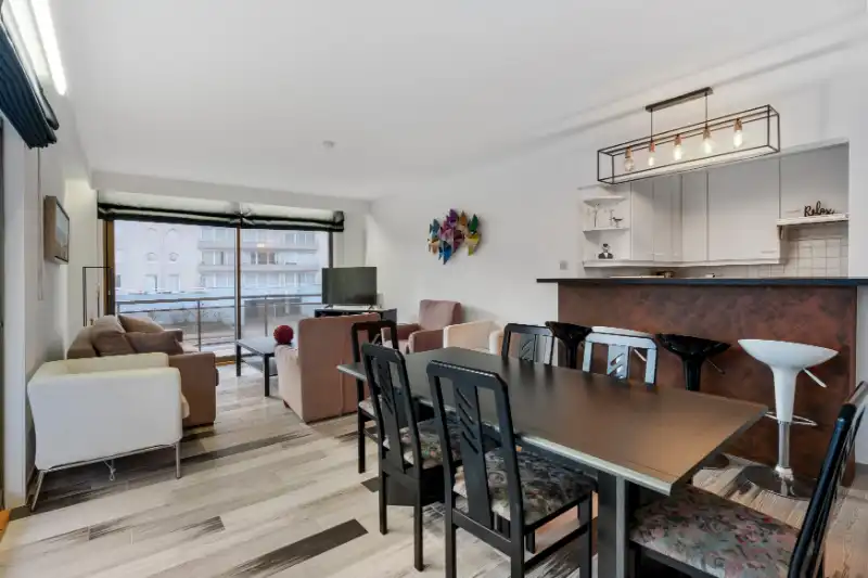 EXCLUSIEF HOEKAPPARTEMENT NABIJ ESPLANADE  IN DE PANNE foto 13