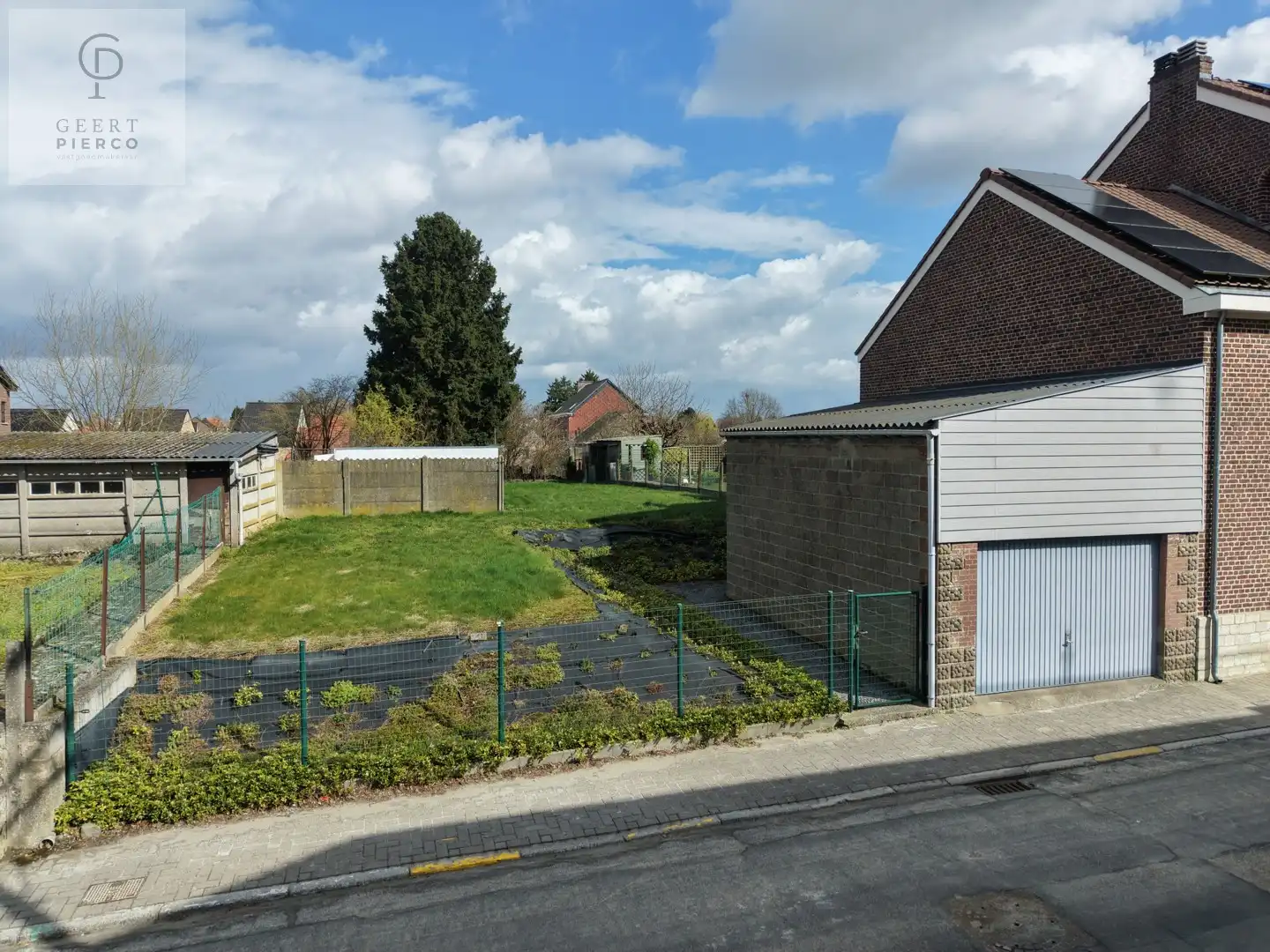 Leuke bouwgrond te Walshoutem foto 2