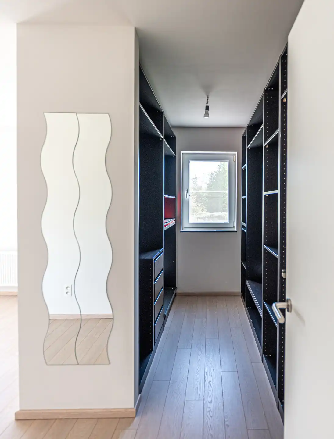 Instapklare woning op topligging foto 19