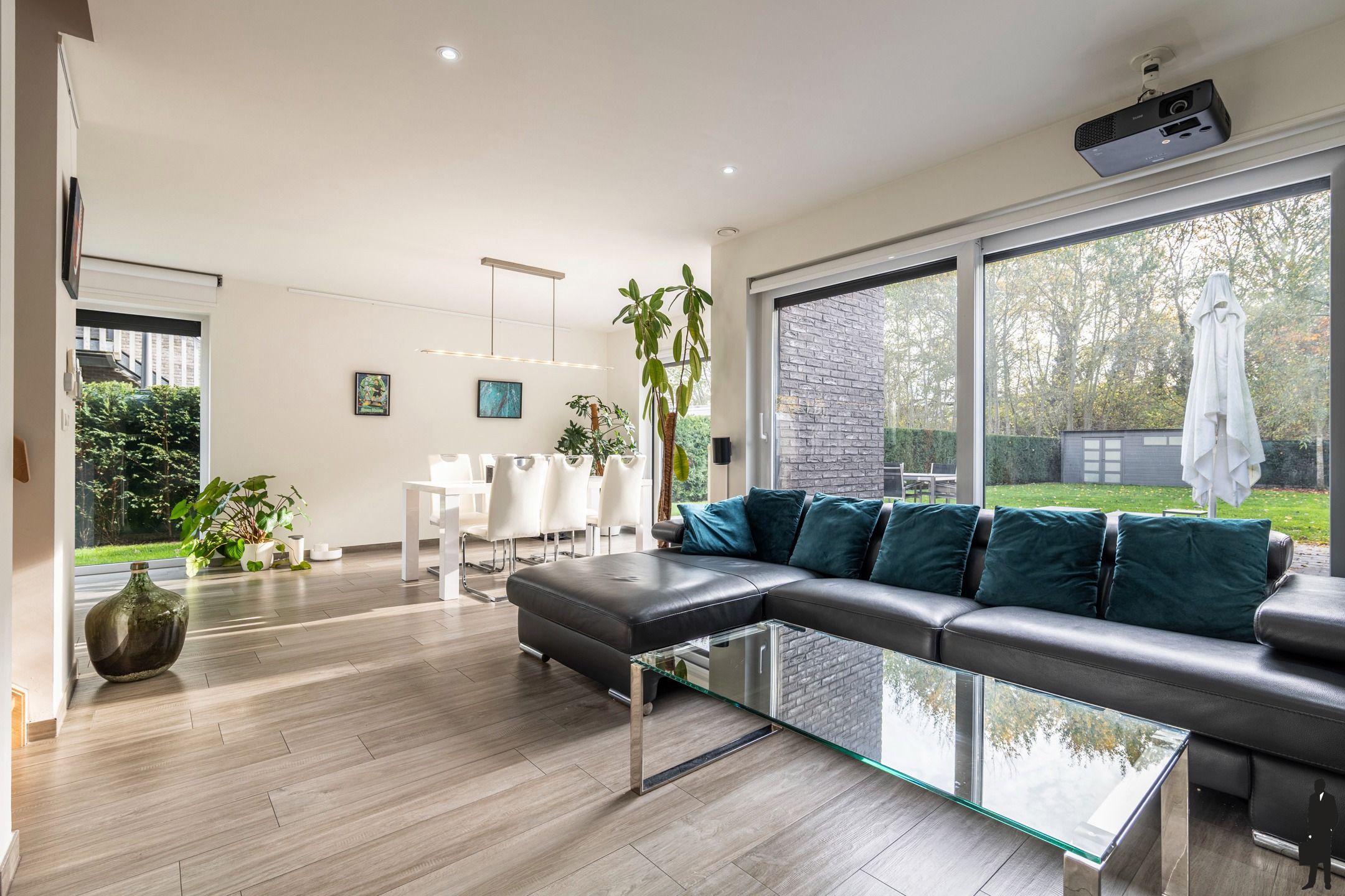 Zeer energiezuinige woning met 5 slpk en zuidgerichte tuin foto 3