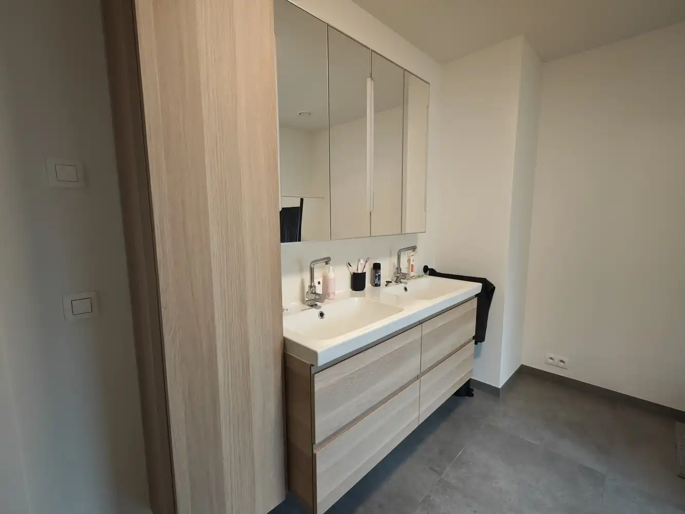 Uitstekend gelegen energiezuinige gezinswoning met 3 slpks foto 18
