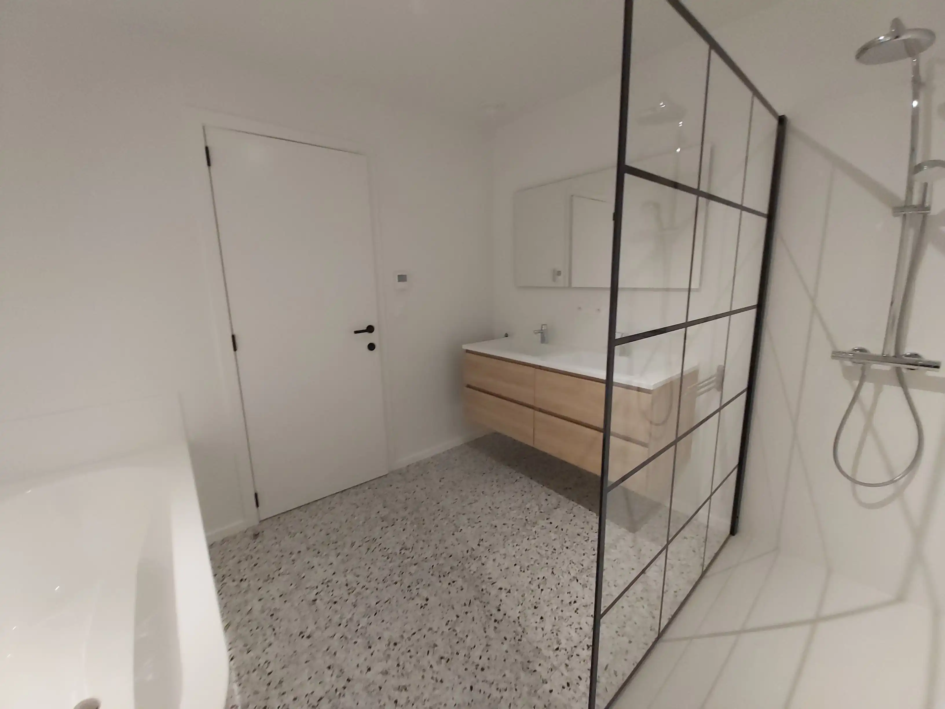 Modern appartement in Vliermaalroot foto 10