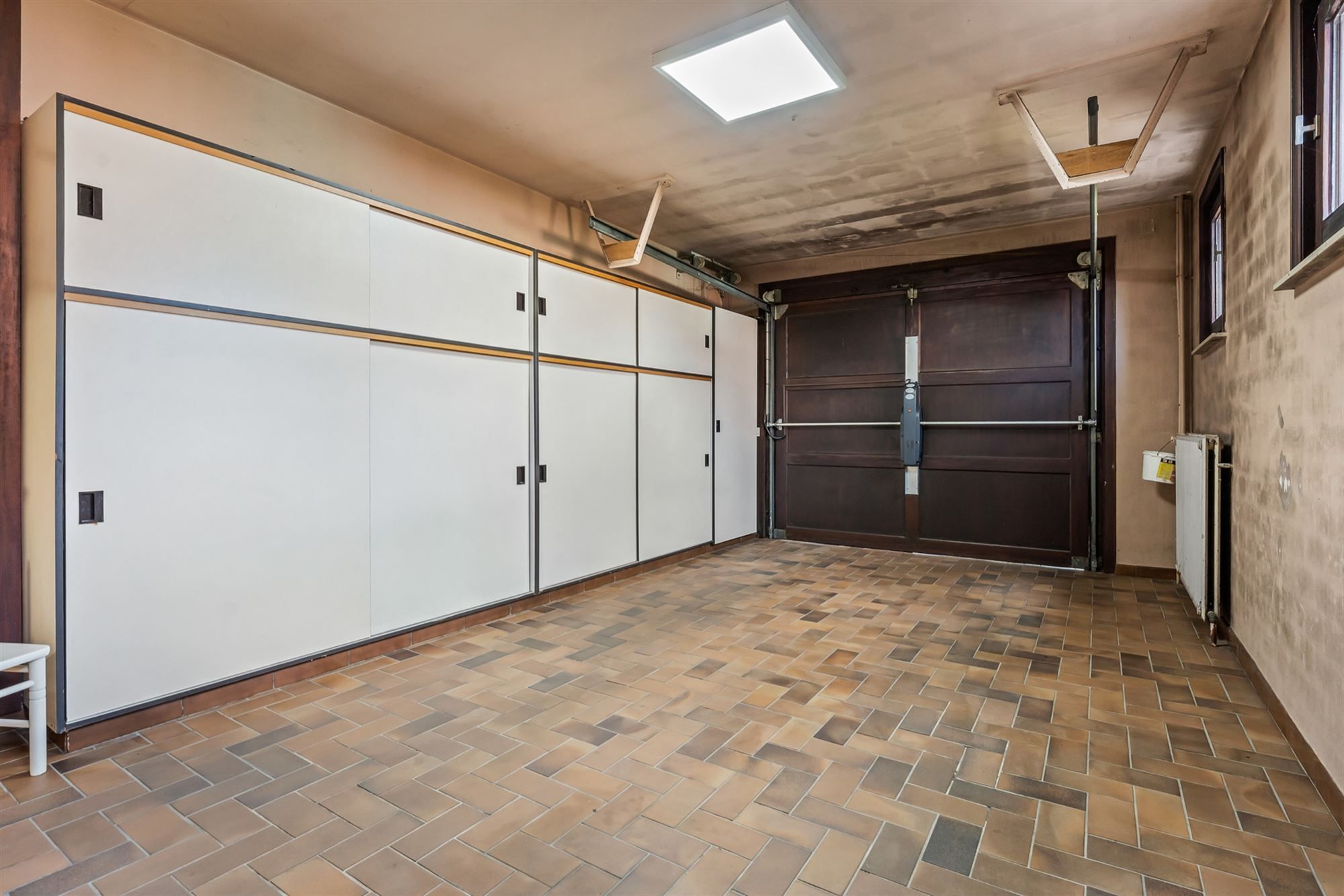 RUIME WONING (CA 250M2) VOLLEDIG ONDERKELDERD MET WERKHUIS VAN 130M2 foto 19