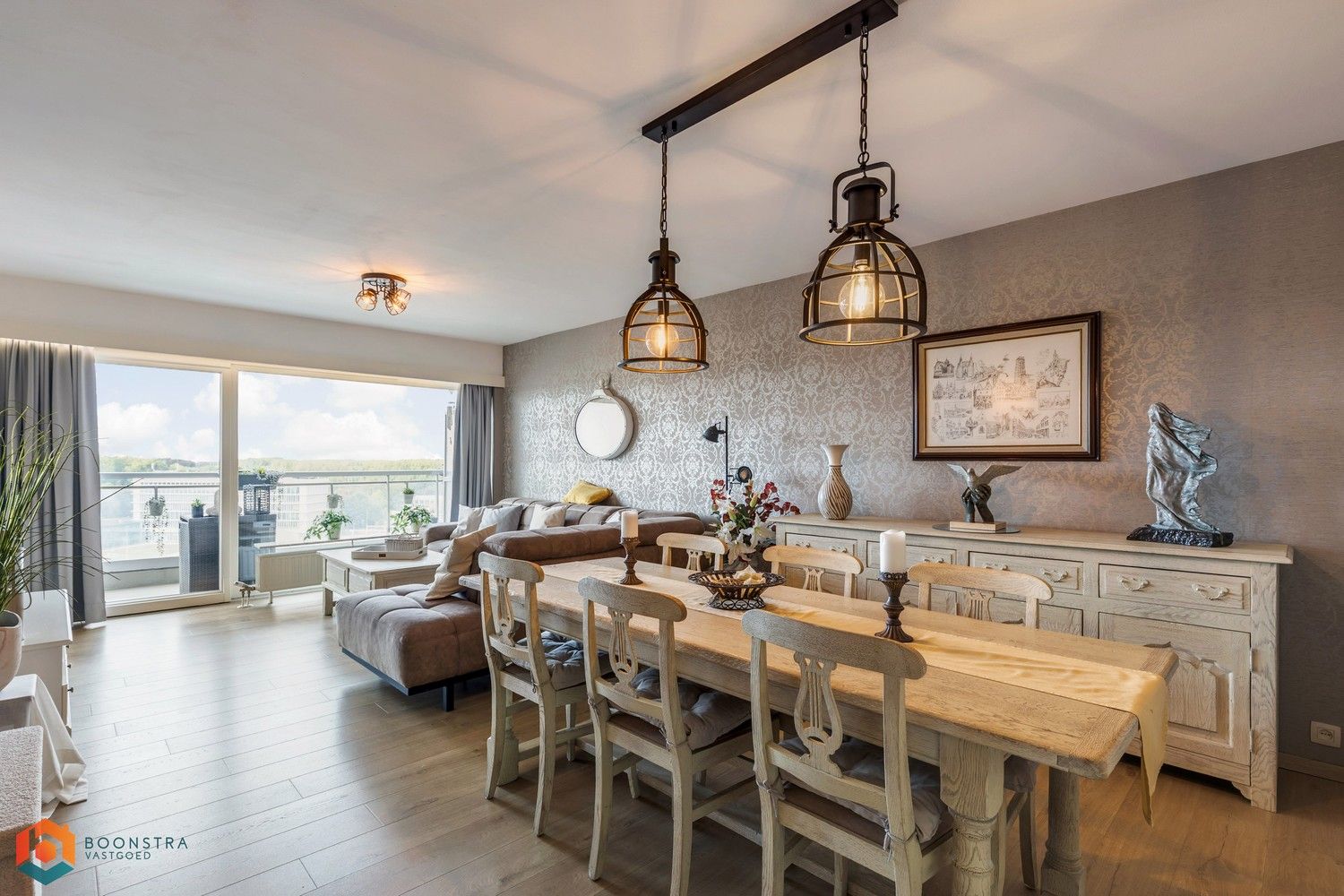 Gerenoveerd app. met 2 slpkrs en parking in Mechelen foto 2