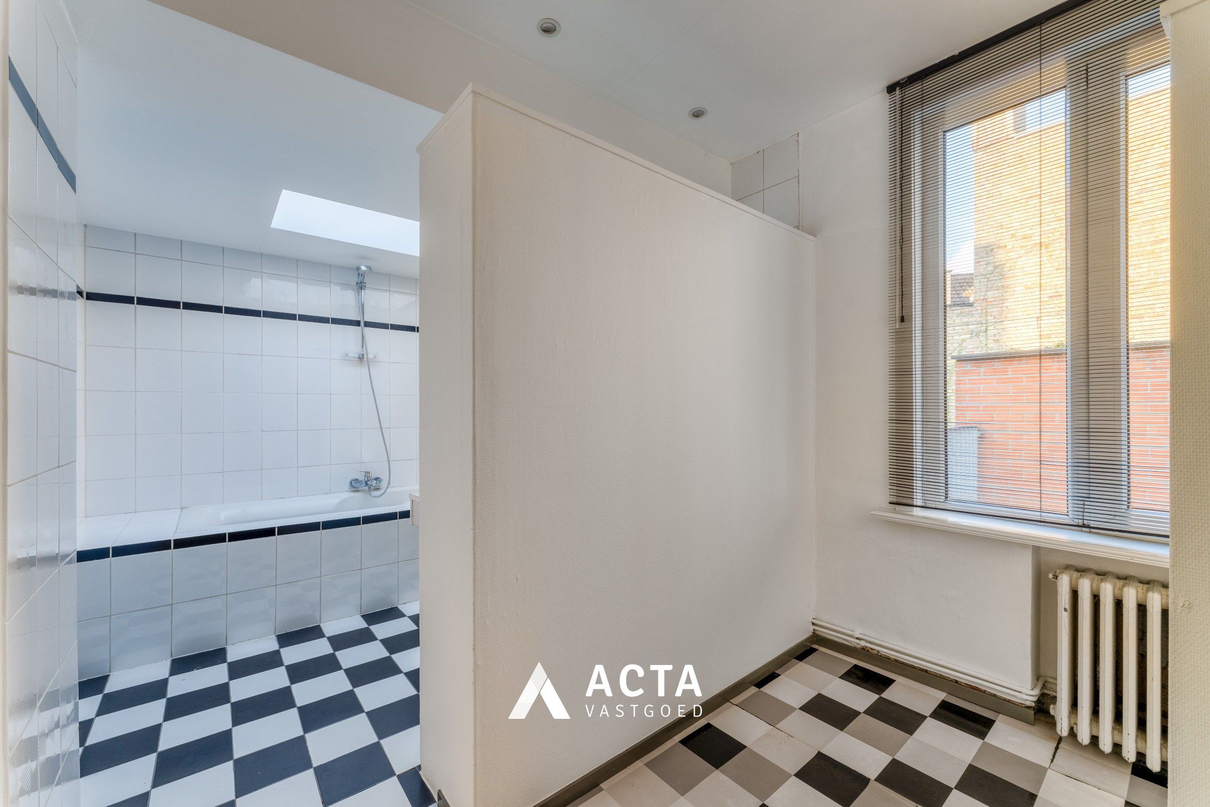 Charmant herenhuis- 3 slpk, praktijk +zonnige tuin foto 10