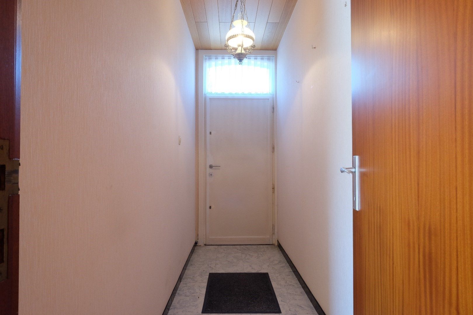 Te renoveren rijwoning foto 2