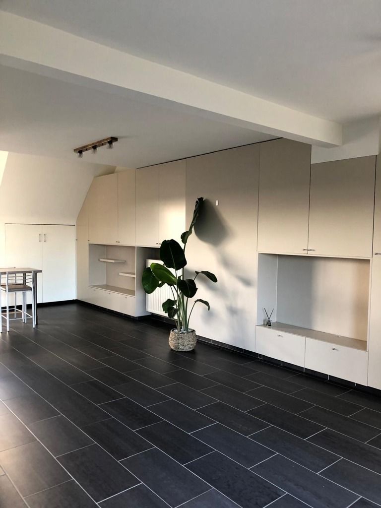 Instapklaar appartement aan de rand van Baasrode centrum! foto 2