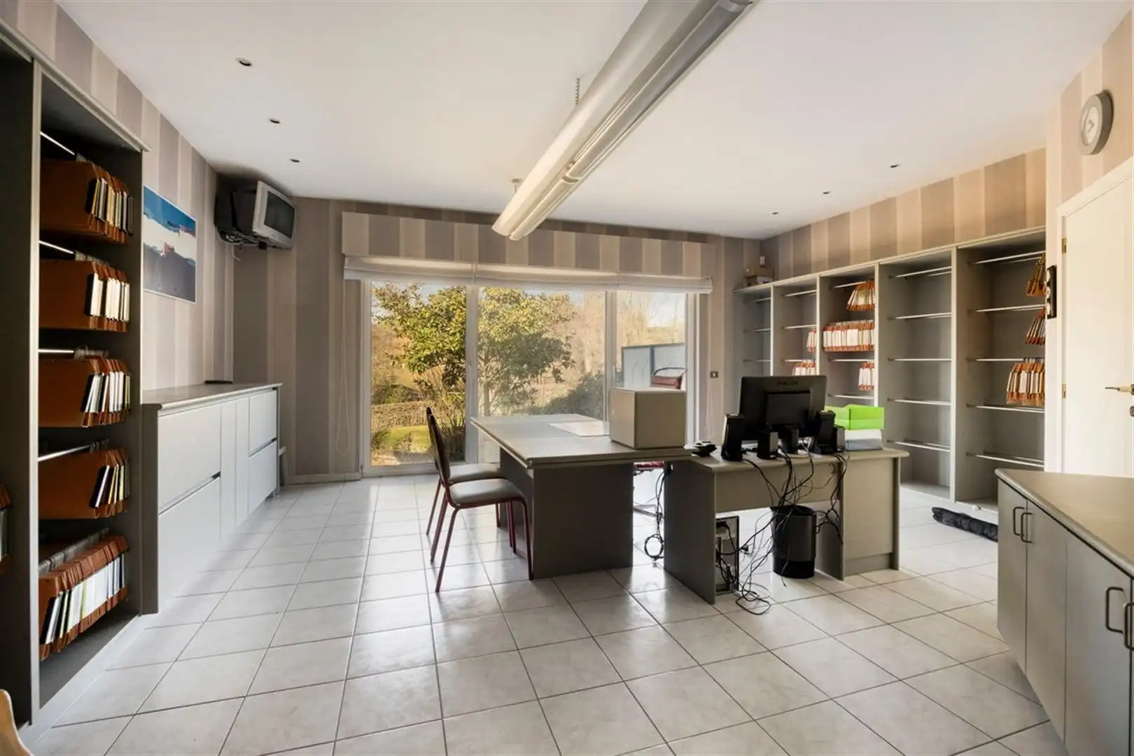 Riante villa op 3465 m2 in deelgemeente Volkegem foto 39