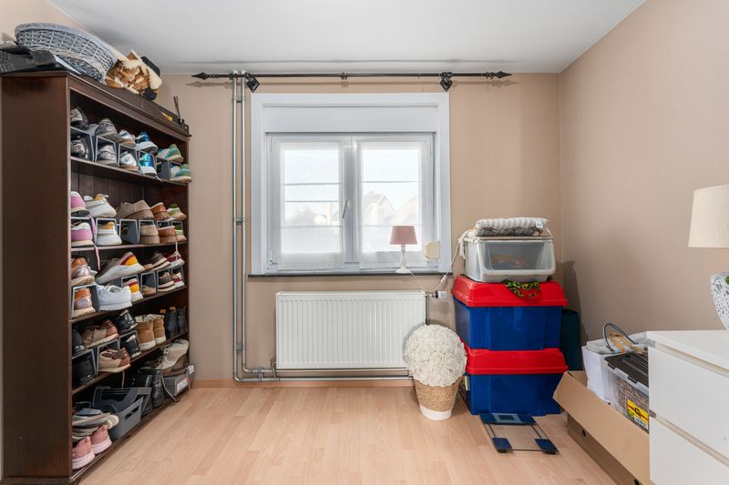 Roeselare : Charmante instapklare woning aan de stadsrand van Roeselare voorzien van 3 slpks. foto 12