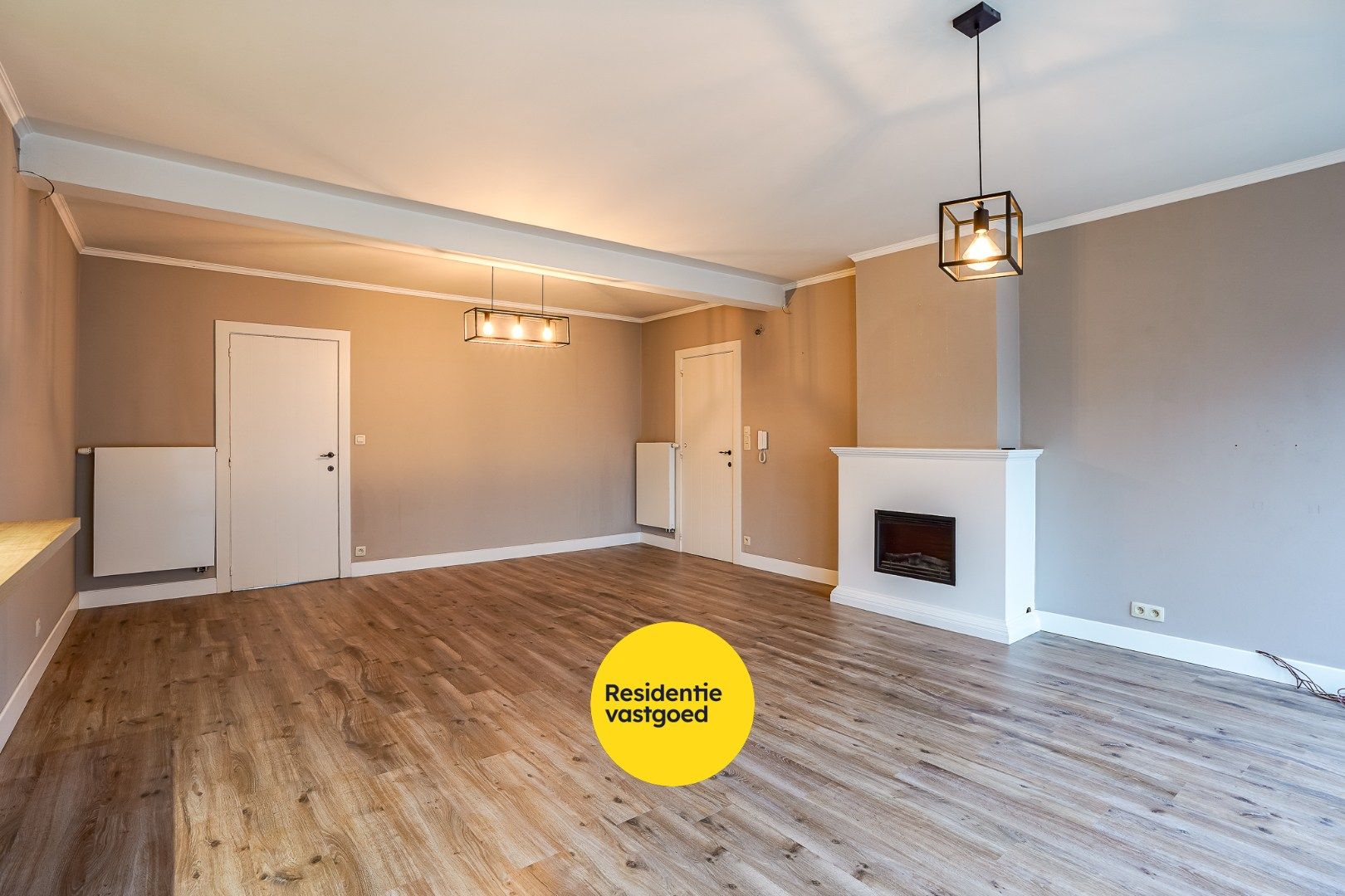 Ruim appartement te huur in Eernegem foto 2