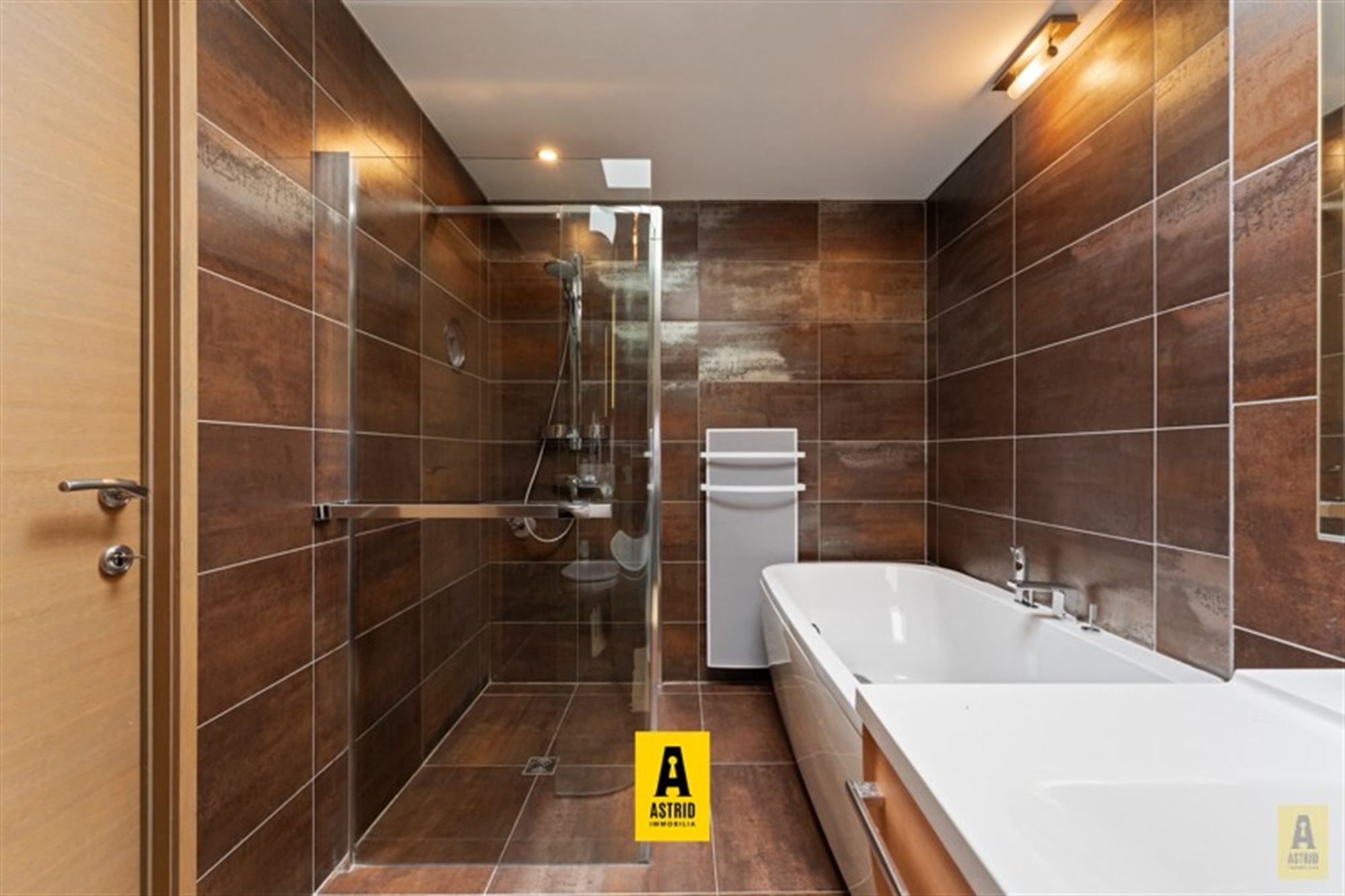 Schitterend duplexappartement met 3 slaapkamers, zeezicht en garagebox! foto 22