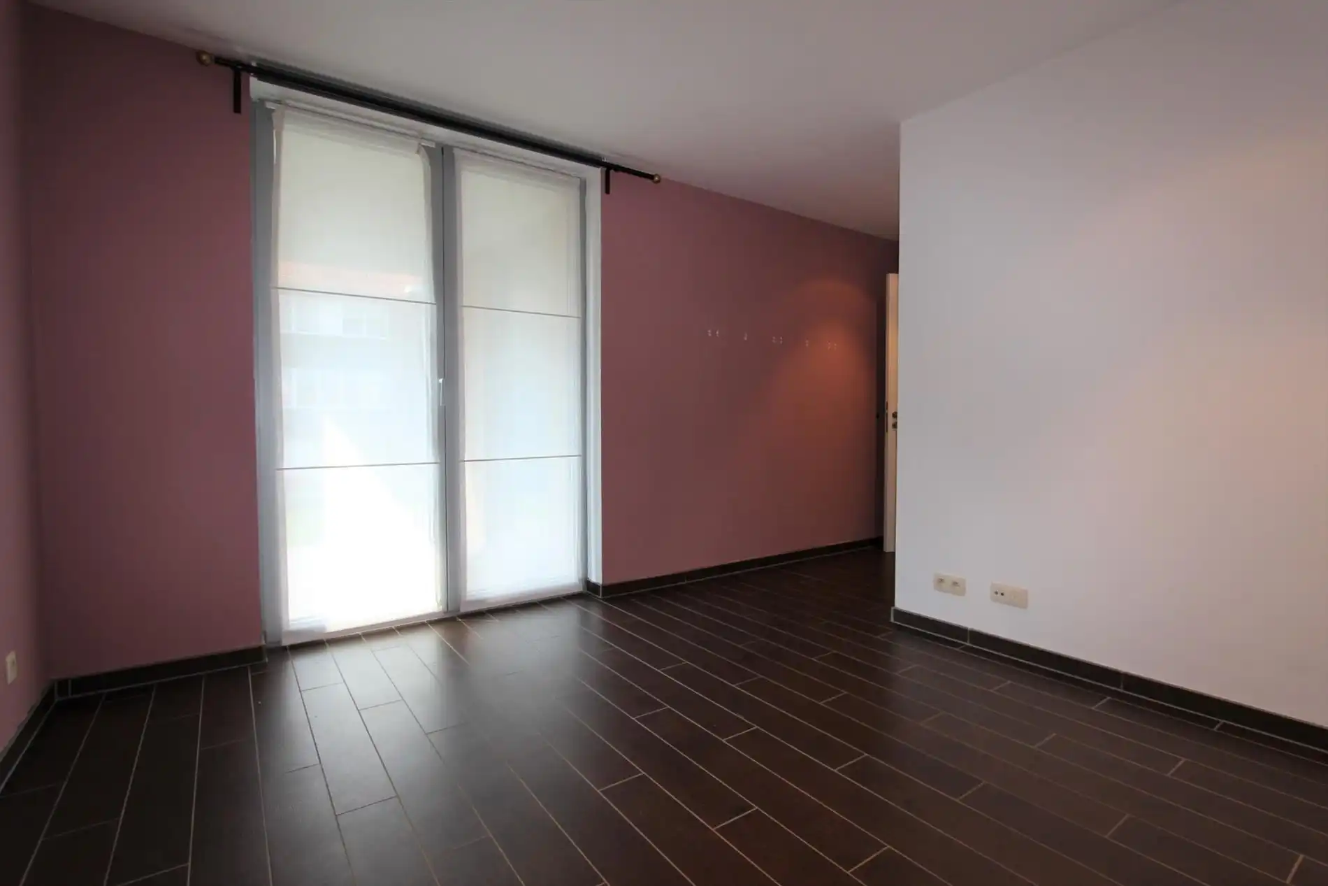 GELIJKVLOERS APPARTEMENT MET RUIM ZONNETERRAS EN GARAGE foto 7