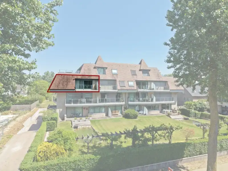 LUXUEUS WOONAPPARTEMENT IN OOSTDUINKERKE MET GARAGE ÉN PARKING foto 2