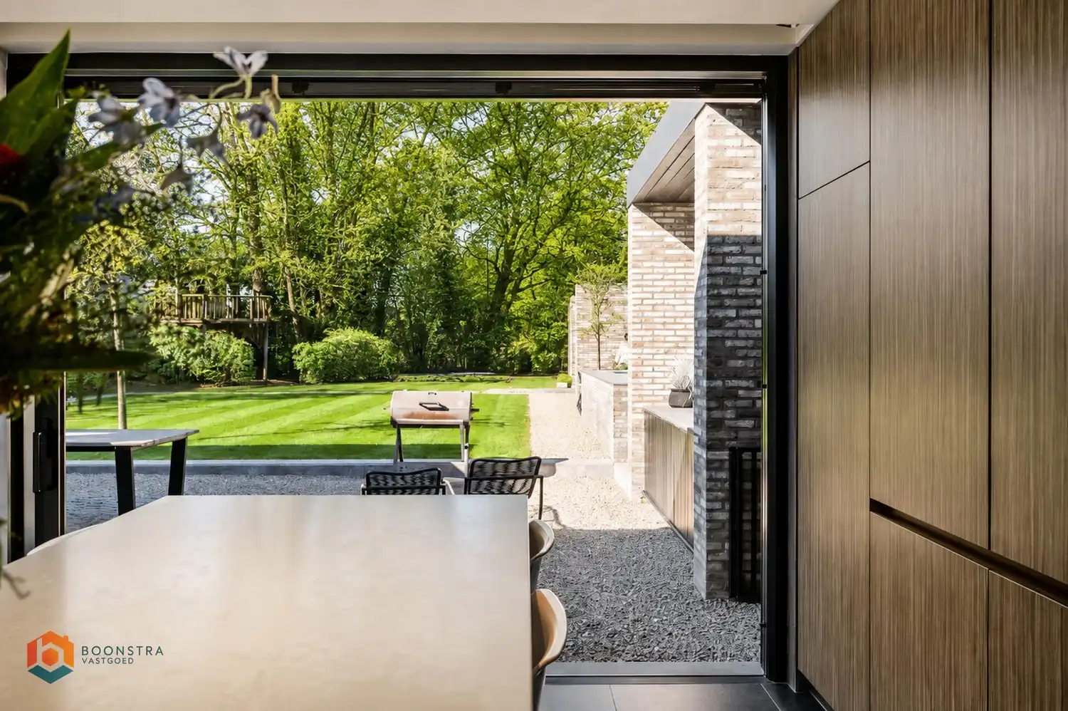 Energiezuinige villa met zwembad, wellness en praktijkruimte op een perceel van 998 m² te Putte foto 17