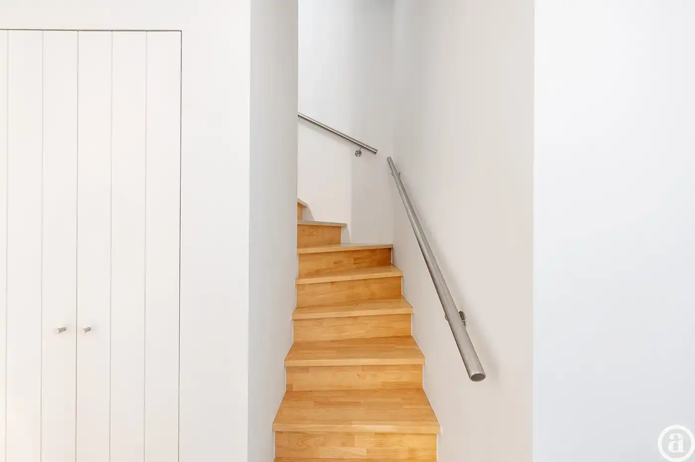 Instapklaar tweeslaapkamer-appartement nabij de zee (Rubens).  foto 15