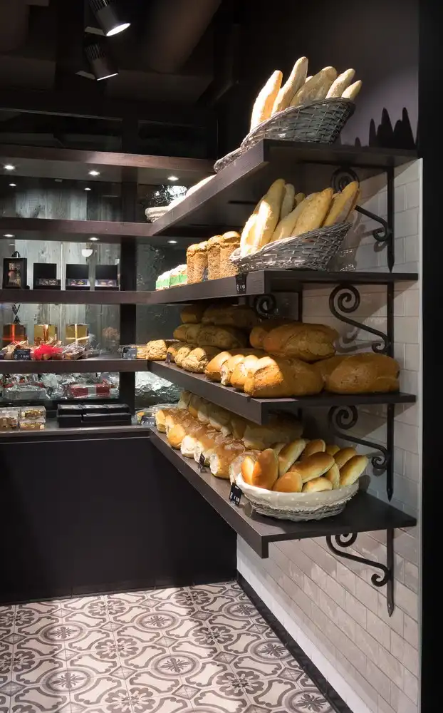 Opvallend instapklaar handelspand met 17 m gevelbreedte en topvisibiliteit foto 19