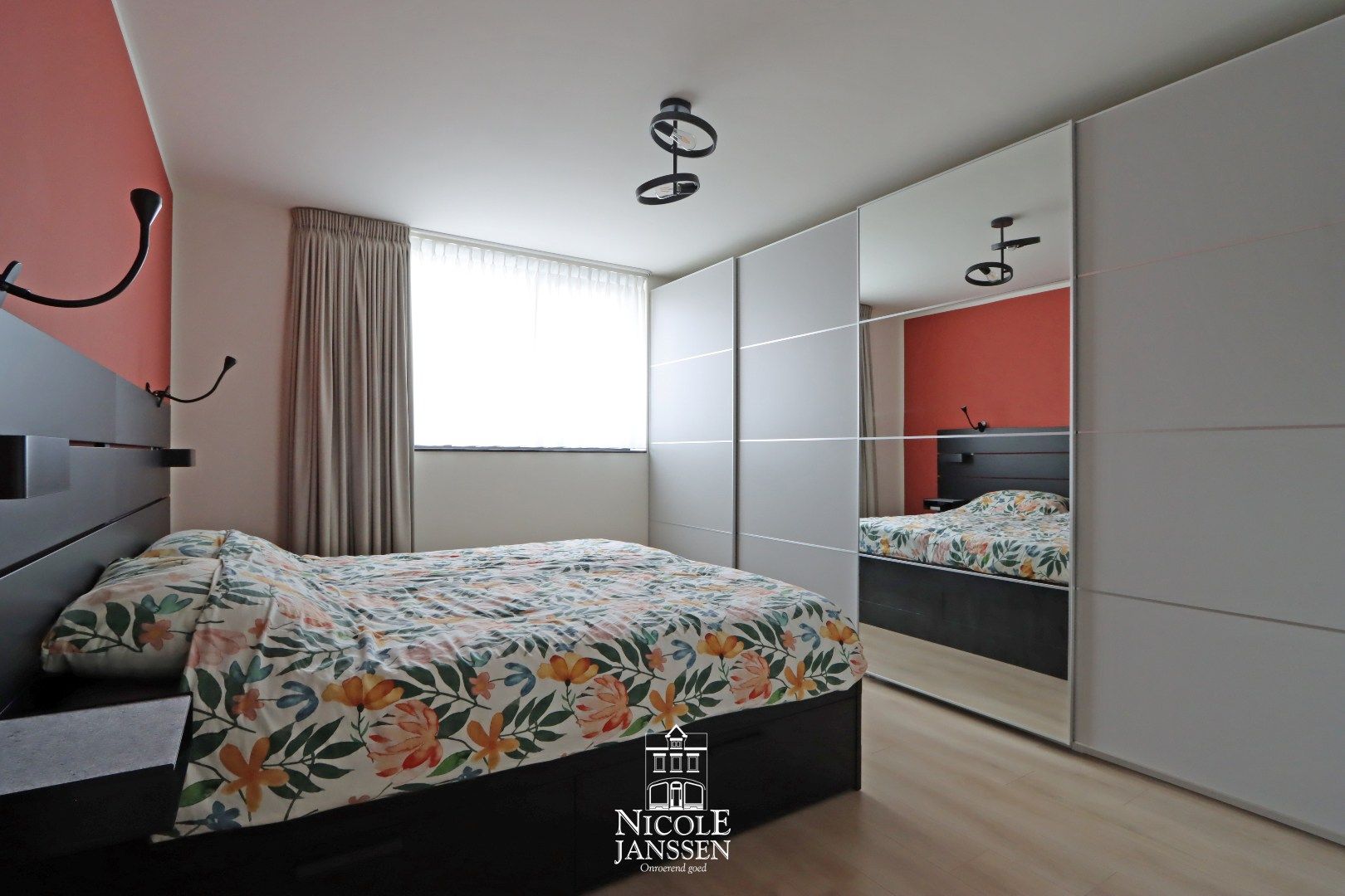 Halfvrijstaande nieuwbouwwoning met drie slaapkamers en gezellige tuin  foto 12