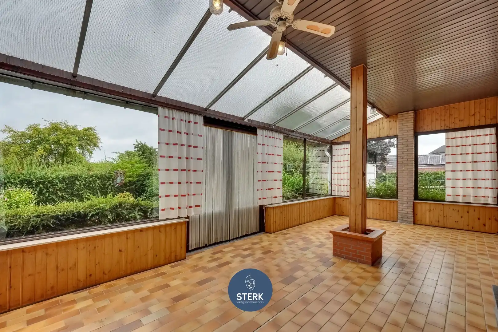 GELIJKVLOERSE WONING MET VEEL POTENTIEEL OP EEN RUSTIGE LOCATIE TE REKEM !  foto 11