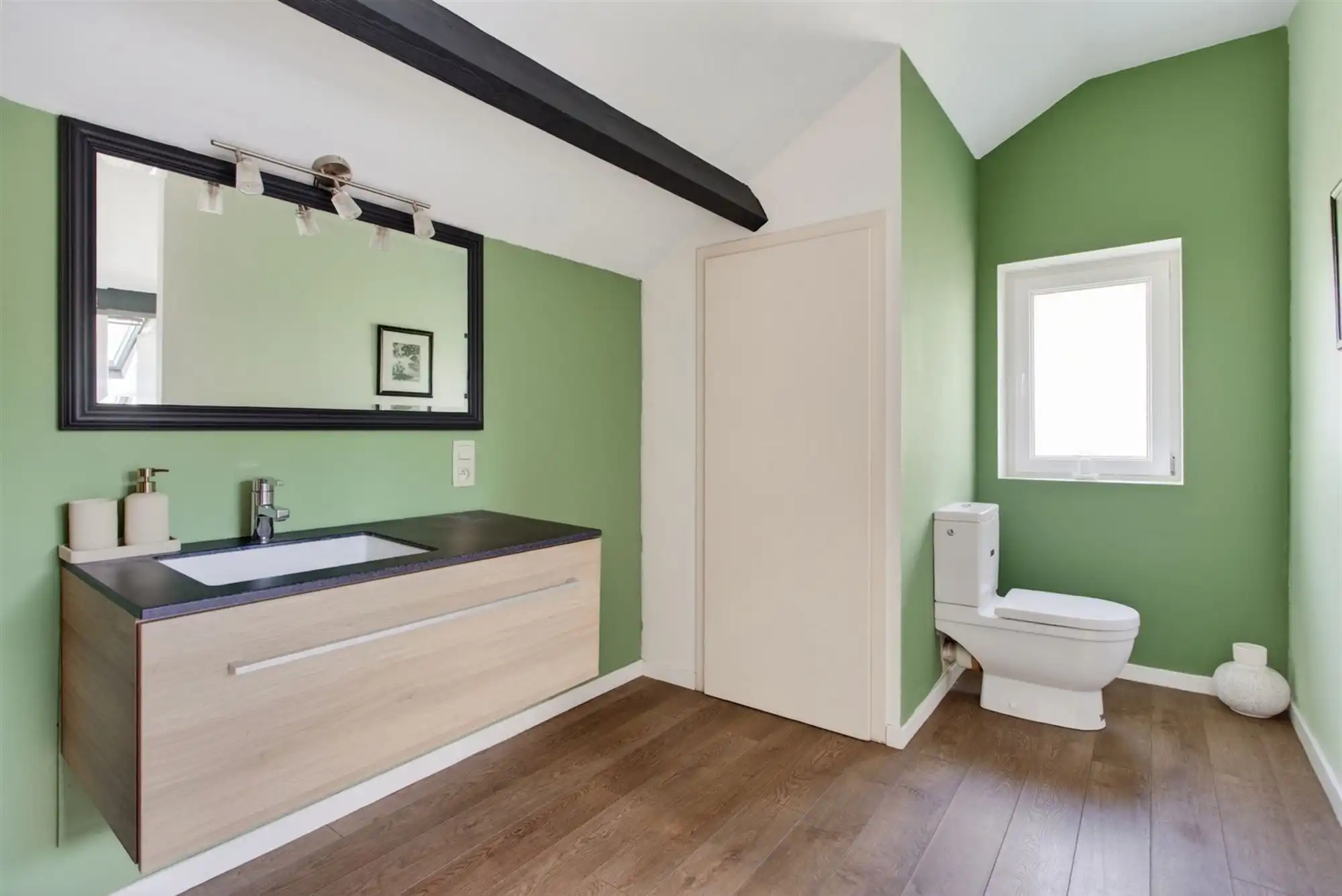 Ruime villa met zuidgerichte tuin en maximale privacy foto 26