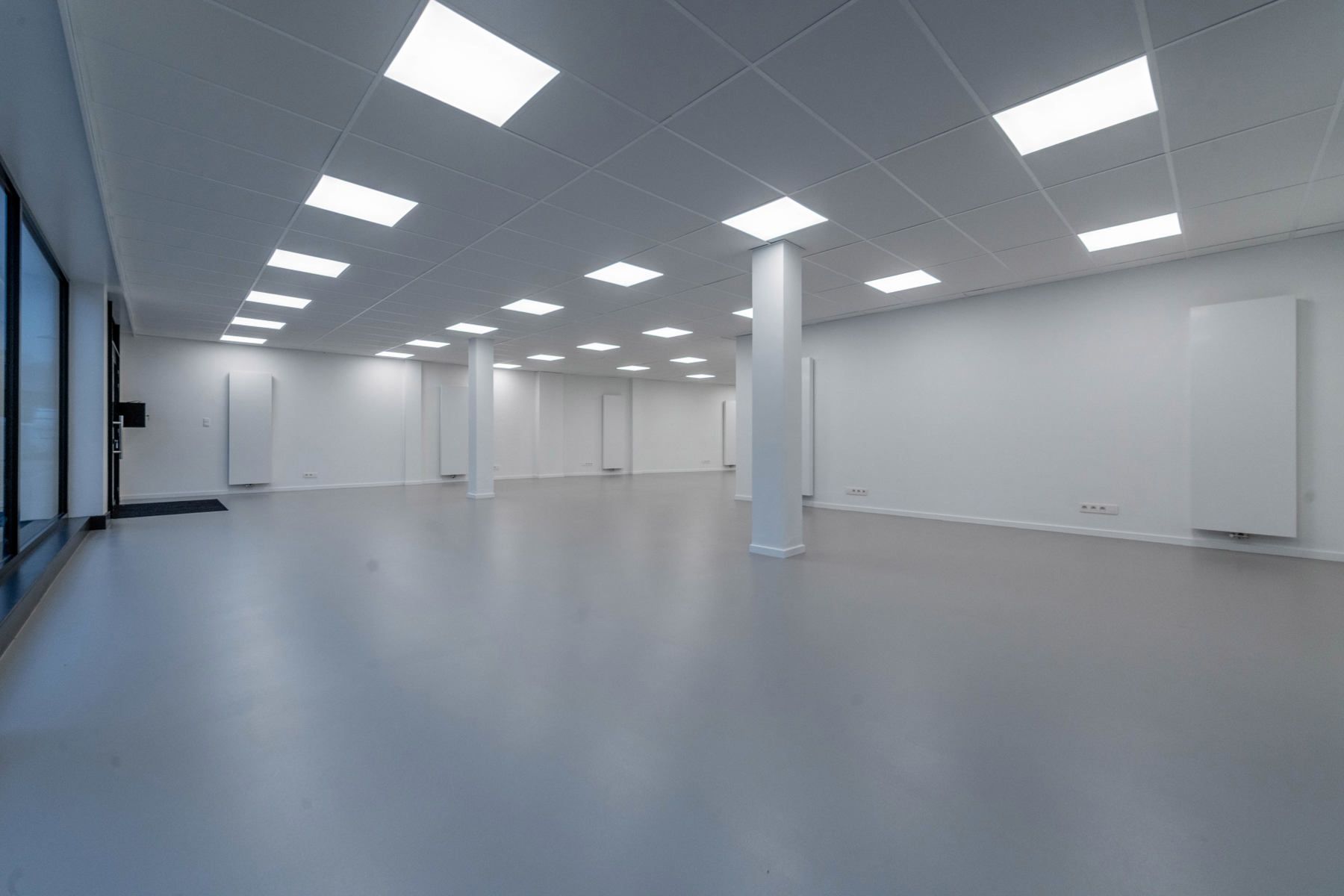 Commerciële ruimte te huur foto 2