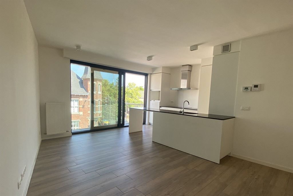 Recent appartement in het centrum van Brasschaat foto 2