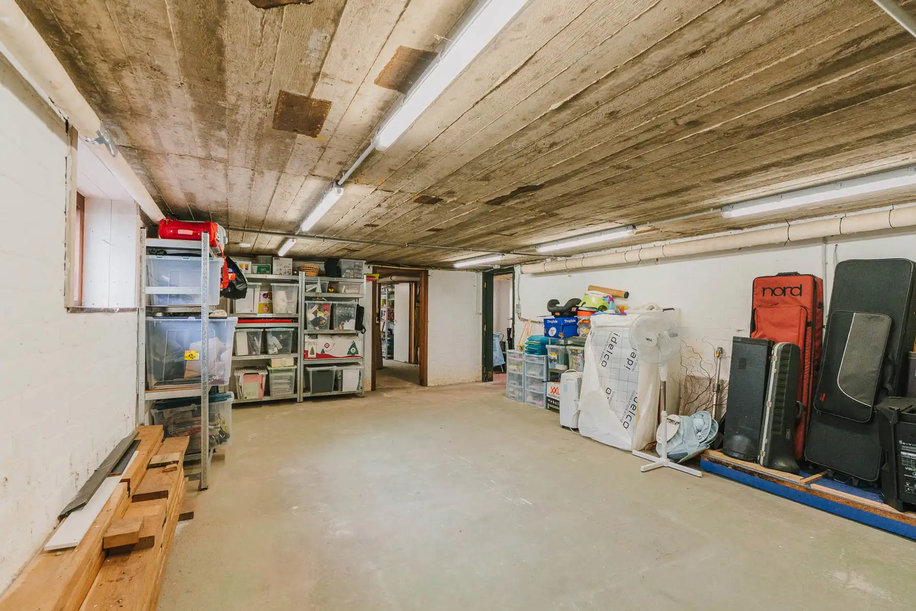 Vrijstaande, karaktervolle woning met prachtige tuin foto 18