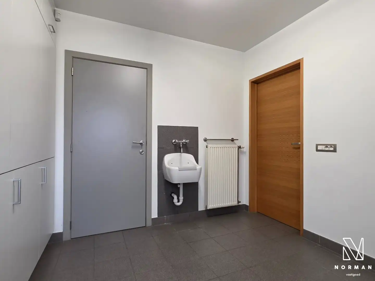 Prachtig domein met luxueuze instapklare villa, grote tuin en landbouwgrond in Hulste foto 40