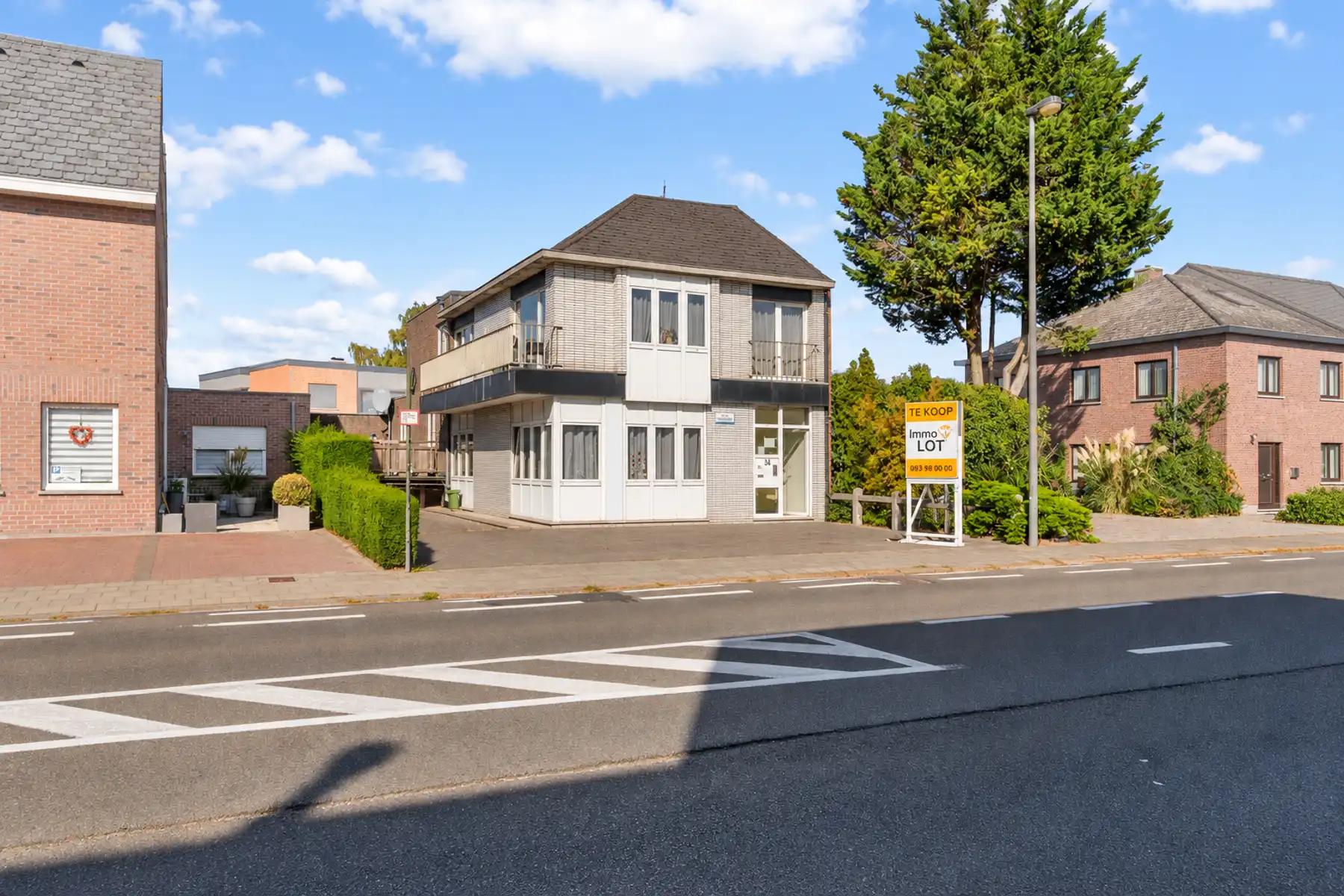 Hoofdfoto van de publicatie: Centraal gelegen appartement met garage