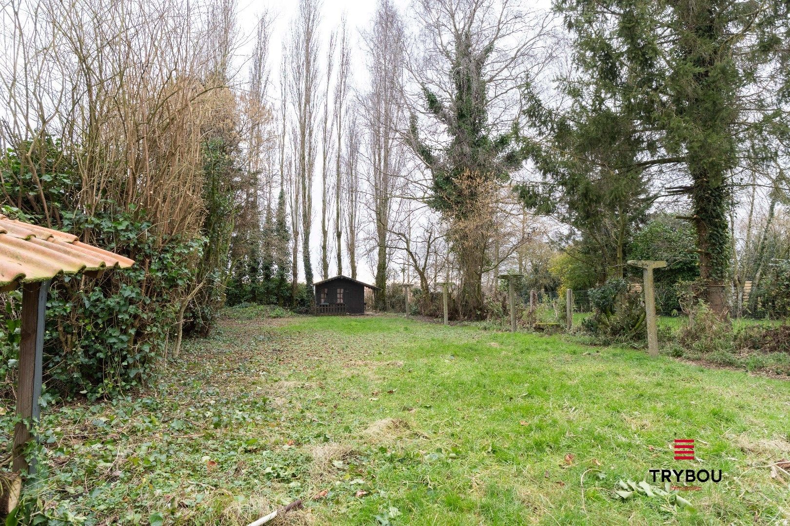 Ruime gezinswoning met grote tuin en centrale ligging foto 9