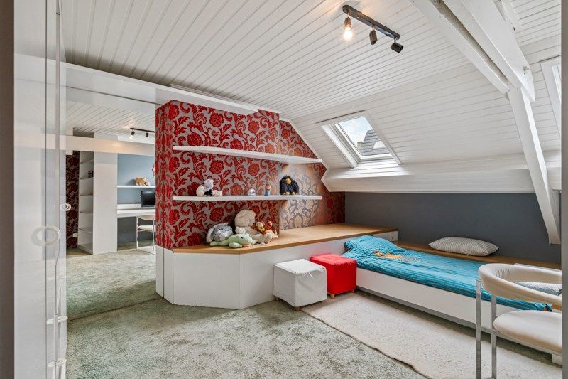 Veelzijdige woning met tuin en uitweg in Eernegem foto 18