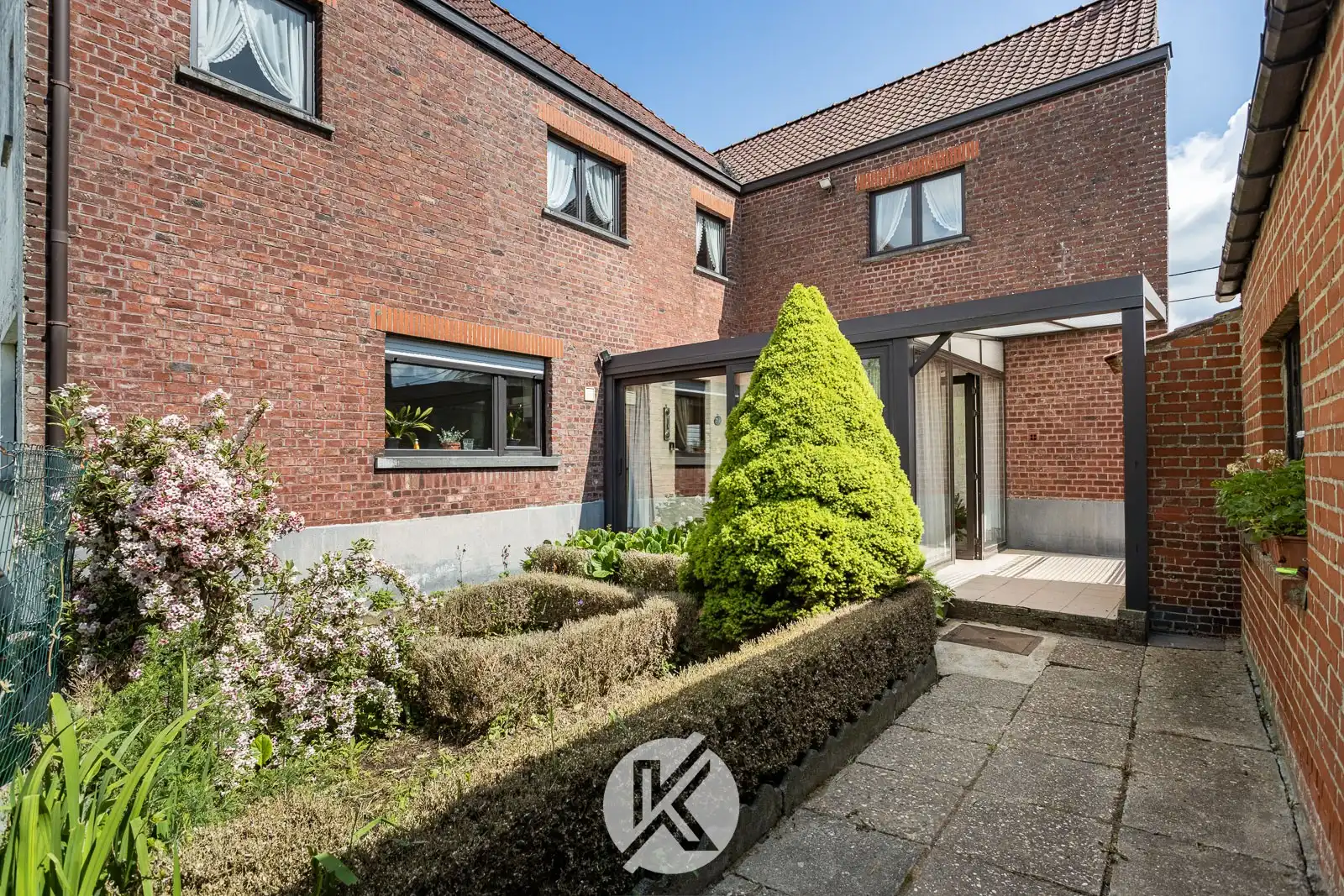 Centraal gelegen woning met uniek uitzicht foto 24
