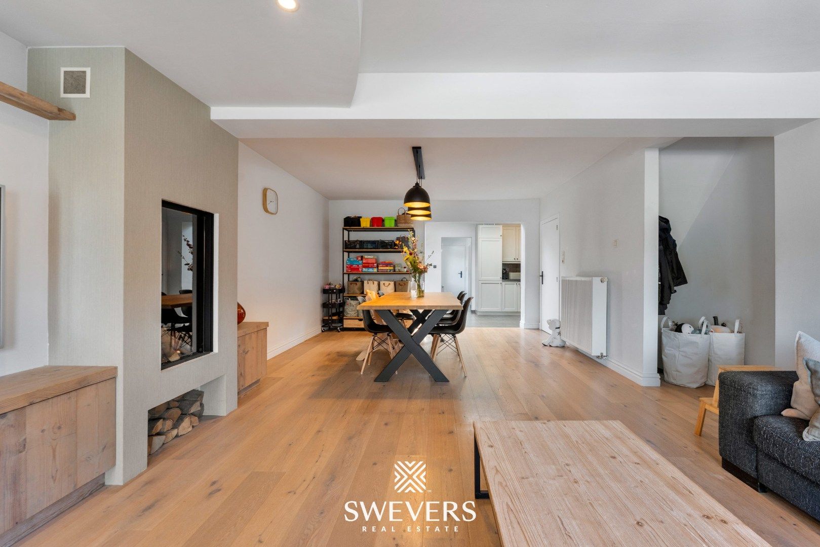 Volledig gerenoveerde en instapklare woning op toplocatie in Helchteren foto 7