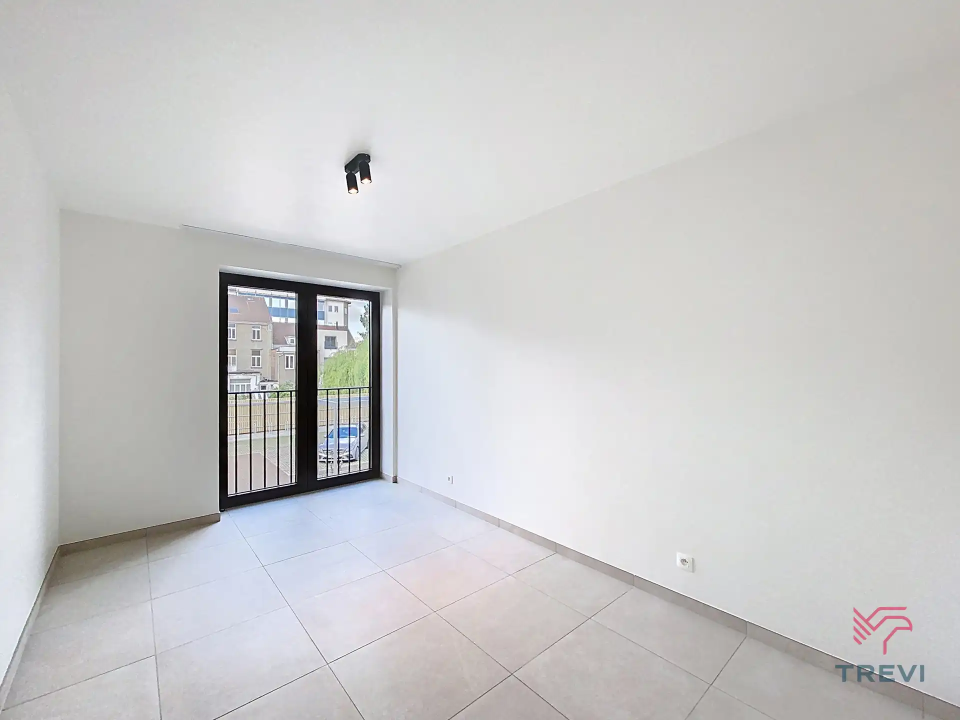 Nieuw huis met 3 slaapkamers en exterieur foto 5