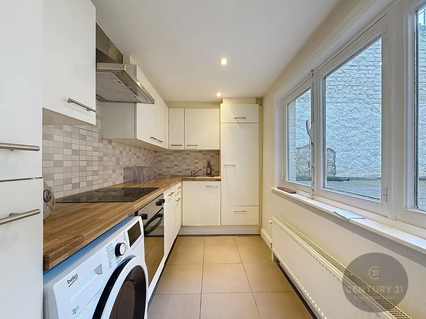 kelderappartement met RUIM terras vlak aan zee foto 9