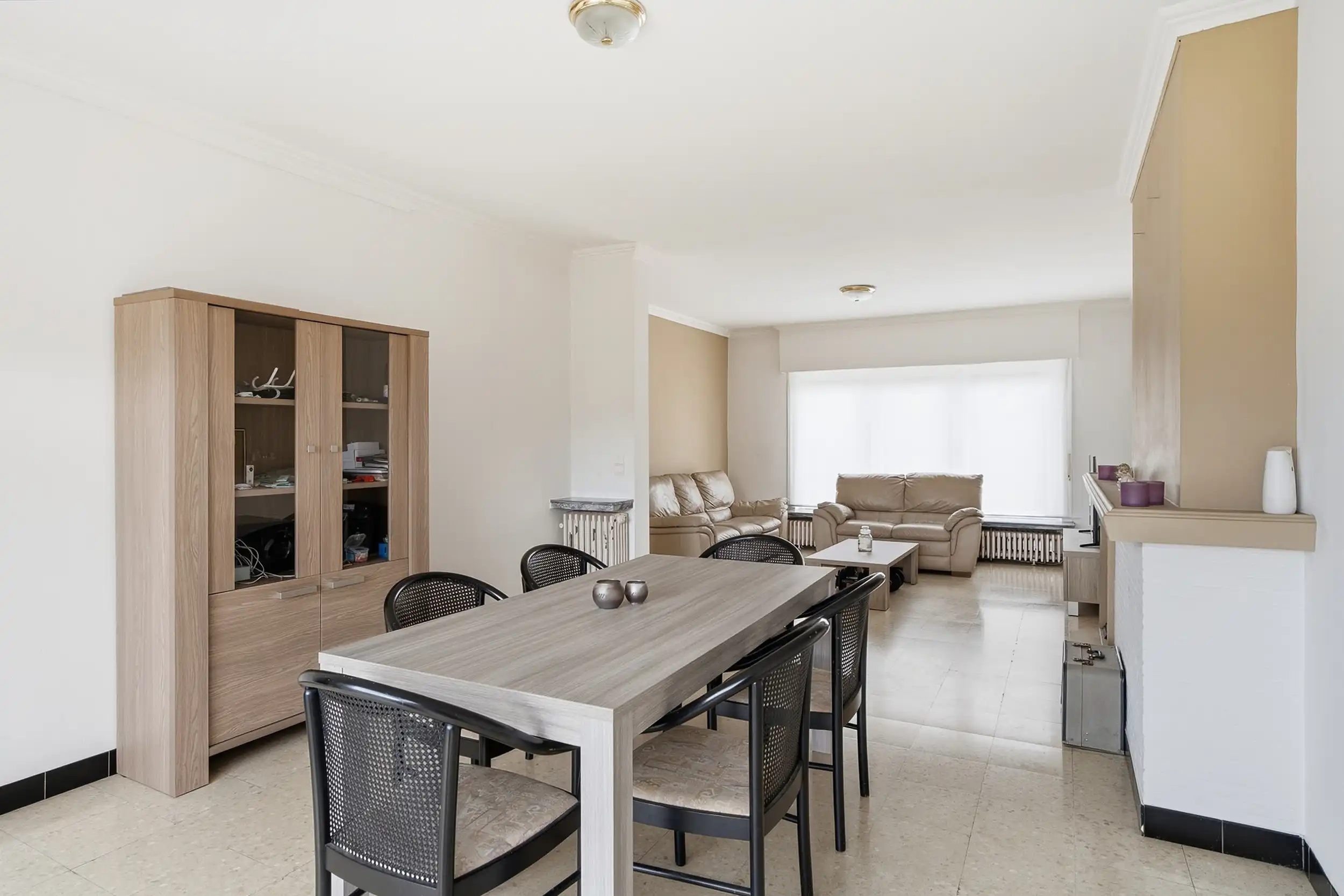 Ruime woning met 4 slpk, kelder en tuin te Tielt foto 3