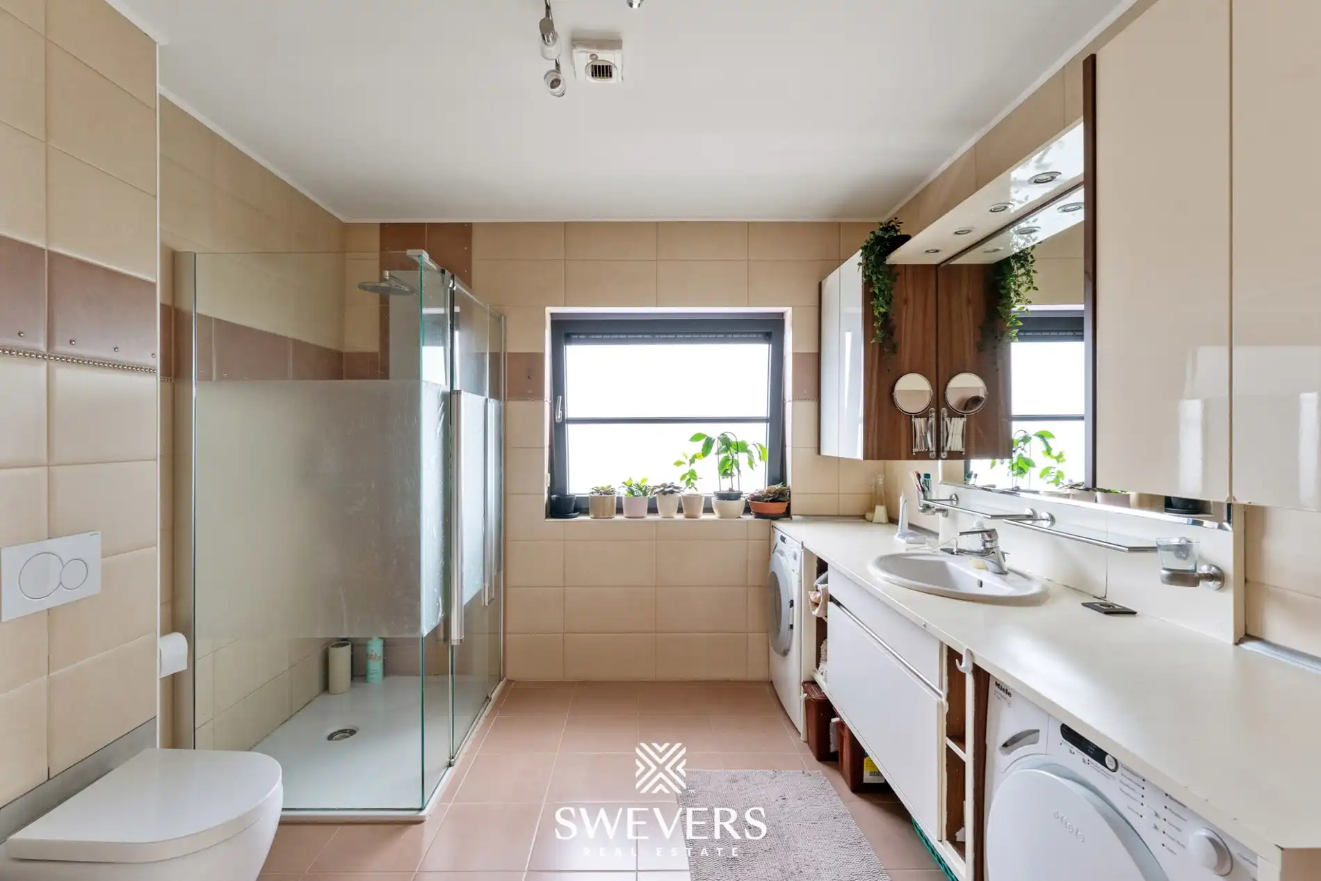 Topwoning voor grote gezinnen met luxe afwerking foto 23