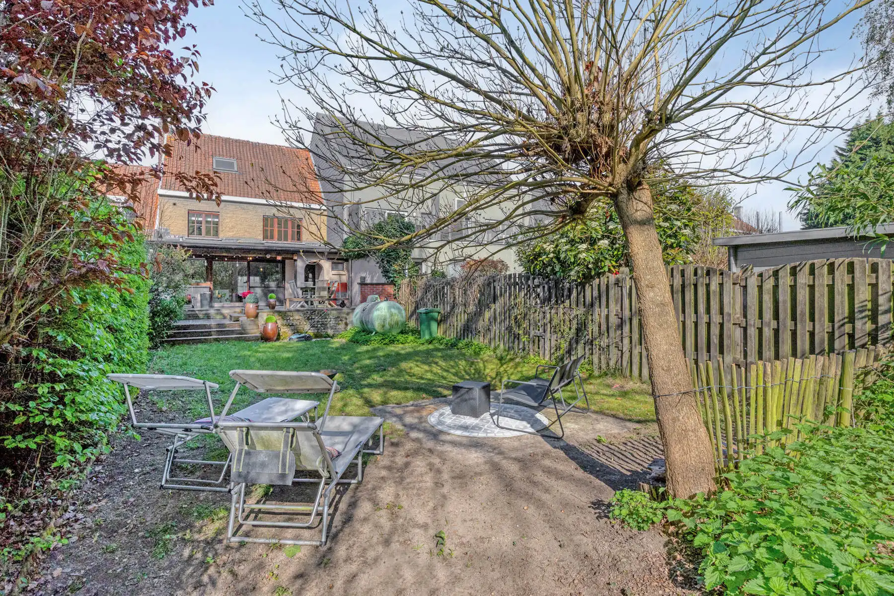 Instapklare woning met 3 slaapkamers en prachtige tuin. foto 28