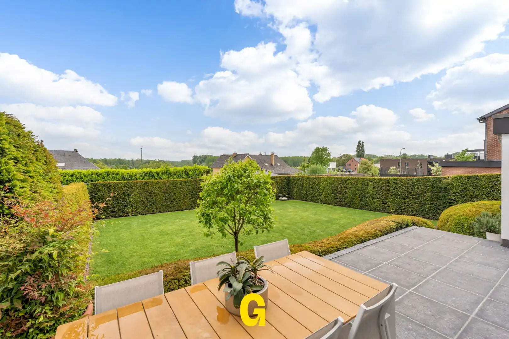Knappe grondig gerenoveerde woning met drie slaapkamers, inpandige garage en tuin op 4a48ca, EPC label A. foto 13